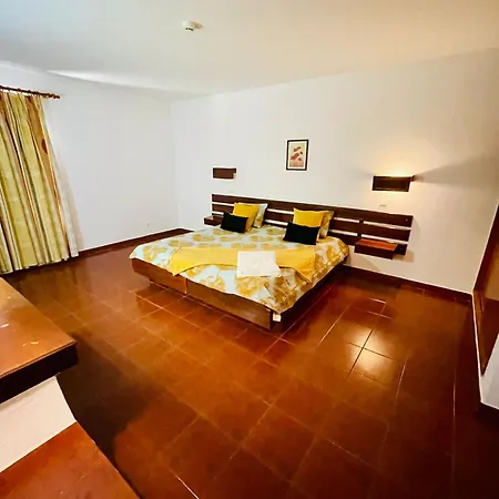 T1, Da Oura Albufeira